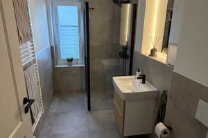 3-Zimmer-Wohnung mit Balkon in Düsseldorf-Oberkassel – Hansaallee 31, 40549 Oberkassel, Düsseldorf – Vorschaubild 7