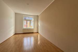 Mietfreie 2-Zimmer-Wohnung in der Rostocker Innenstadt | Balkon | www.LUTTER.net – Feldstraße 28, 18057 Kröpeliner-Tor-Vorstadt, Rostock – Vorschaubild 4