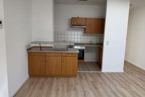Charmante lichtdurchflutete 3-Zimmer Dachgeschosswohnung in Berlin-Tempelhof – Blumenthalstr. 5, 12103 Tempelhof, Berlin – Vorschaubild 12