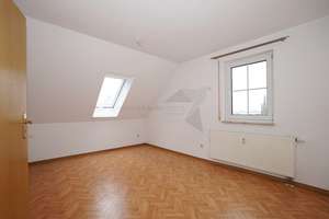 +Angebot+ Maisonette-Eigentumswohnung in C-Reichenbrand mit Stellplatz, EBK, Balkon & Tageslichtbad – Jagdschänkenstraße 44a, 9117 Reichenbrand, Chemnitz – Vorschaubild 9