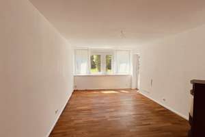 Attraktive 2,5-Zimmerwohnung in ruhiger Ortsrandlage – Die vollständige Adresse der Immobilie erhältst du vom Anbieter., 70469 Hohe Warte, Stuttgart – Vorschaubild 3