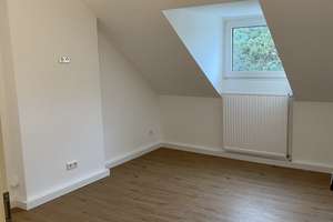 Dachgeschosswohnung inkl. Einbauküche zum 15.08.26 – Gartenstraße 65, 41236 Rheydt, Mönchengladbach – Vorschaubild 12