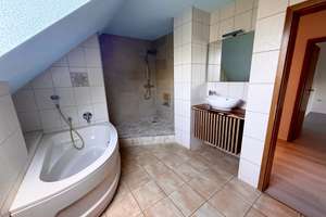 IHR TRAUMHAUS! Freistehendes großes EFH in Best Lage! – Im Langsee 10A, 65428 Rüsselsheim am Main – Vorschaubild 18