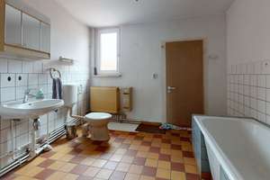 NEUER PREIS!!!  Mehrfamilienhaus mit 3 Wohneinheiten und Ausbaupotential in Guthmannshausen – Die vollständige Adresse der Immobilie erhältst du vom Anbieter., 99628 Guthmannshausen – Vorschaubild 17