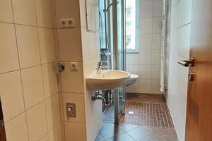 1-Zimmer-Glück! Zentral Wohnen in Löbau! – Birkenweg 4, 2708 Löbau – Vorschaubild 1