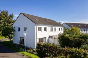 Familienglück in Fahrland – Renoviertes Reihenendhaus mit Garten und 5 Zimmern – Die vollständige Adresse der Immobilie erhältst du vom Anbieter., 14476 Fahrland, Potsdam – Vorschaubild 3