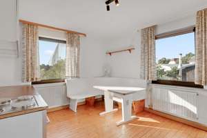 Idyllisches Reitanwesen! Zweifamilienhaus mit Nebengebäuden, Offenstall und Reitplatz – Die vollständige Adresse der Immobilie erhältst du vom Anbieter., 95506 Kastl – Vorschaubild 12