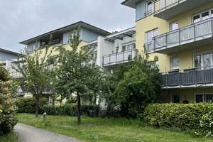 Moderne 2-Zimmer-ETW mit Aufzug, 2 Balkone, Einbauküche, gepflege Wohnanlage , bezugsfertig
