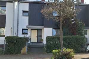 Reihenmittelhaus in zentrale Lage mit viel Potential "Hanau" – Main-Kinzig-Kreis – Vorschaubild 1