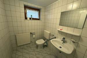 Charmantes Einfamilienhaus mit Garten und Garage in Rettenbach – Die vollständige Adresse der Immobilie erhältst du vom Anbieter., 93191 Rettenbach – Vorschaubild 37