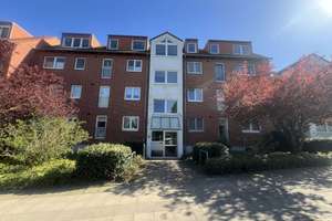 2 Zimmer Wohnung mit Loggia und Tiefgaragenstellplatz in Hannover Wettbergen!