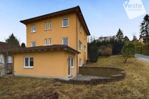 Toskana-Charme trifft Flexibilität  Haus mit Einliegerwohnung &amp; Doppelgarage – Die vollständige Adresse der Immobilie erhältst du vom Anbieter., 96450 Lützelbuch, Coburg – Vorschaubild 4
