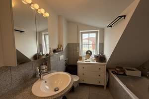 3-Zimmer-Dachgeschosswohnung mit Küche und Balkon in Ingolstadt Süd – Die vollständige Adresse der Immobilie erhältst du vom Anbieter., 85051 Münchener Straße, Ingolstadt – Vorschaubild 8