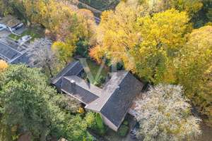 Großzügiger Bungalow mit Indoorpool in Top-Lage von Laurensberg – Die vollständige Adresse der Immobilie erhältst du vom Anbieter., 52072 Laurensberg (Statistischer Bezirk), Aachen – Vorschaubild 6