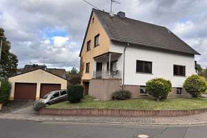 Zweifamilienhaus mit 2 Garagen und Stellplatz in zentraler Ortslage – Die vollständige Adresse der Immobilie erhältst du vom Anbieter., 55776 Ruschberg – Vorschaubild 3
