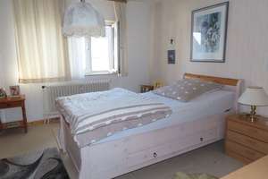 Provisionsfrei - Gepflegtes 1-2 Familienhaus mit Garage und großem Garten in Kassel-Forstfeld – Die vollständige Adresse der Immobilie erhältst du vom Anbieter., 34123 Forstfeld, Kassel – Vorschaubild 17