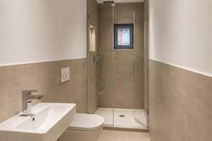Ihr neues Zuhause im modernisierten KfW -70 Standard Mehrfamilienhaus – Die vollständige Adresse der Immobilie erhältst du vom Anbieter., 22767 Altona-Altstadt, Hamburg – Vorschaubild 5