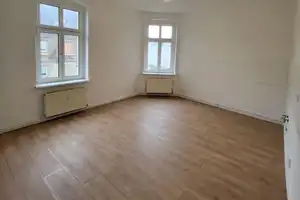 Geschmackvolle und geräumige 3-Raumwohnung + große Wohnküche + Parkplatzanmiet. mögl. + EBK-Option! – Alt Salbke 69, 39112 Magdeburg – Vorschaubild 1