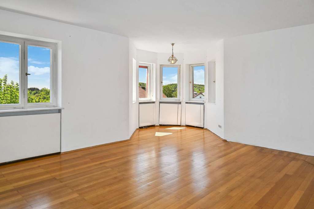 Immobilie in Fürstenstein - Altbauflair mit Bayerwald- und Alpenblick! Ein Zuhause mit Charakter und Stil! - Bild 4