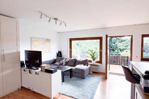 Charmante 1-Zimmer-Wohnung mit großem Westbalkon in ruhiger Lage von Stuttgart-Plieningen – Schachtelhalmweg 50, 70599 Plieningen (Ortsteil), Stuttgart – Vorschaubild 1