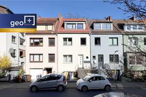 Findorff | Immobilieninvestoren aufgepasst! Gepflegtes Mehrfamilienhaus in beliebter Lage! – Die vollständige Adresse der Immobilie erhältst du vom Anbieter., 28215 Findorff-Bürgerweide, Bremen – Vorschaubild 1