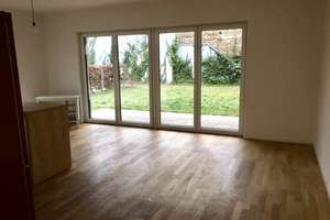 Helle 3-Zimmer-Wohnung mit 168 m² Privatgarten im Hinterhof - Alt-Hohenschönhausen – Sandinostraße 2C, 13055 Alt-Hohenschönhausen, Berlin – Vorschaubild 4