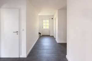Provisionsfrei – Hochwertig modernisiertes EFH mit Garten & familienfreundlicher Aufteilung – Die vollständige Adresse der Immobilie erhältst du vom Anbieter., 12305 Lichtenrade, Berlin – Vorschaubild 9