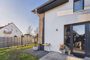 Isernhagen: Moderne DHH mit hochwertiger Ausstattung und Garage – Die vollständige Adresse der Immobilie erhältst du vom Anbieter., 30916 Isernhagen – Vorschaubild 17
