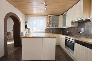 Endlich genug Platz – 10 Zimmer + 5 Stellplätze + Sauna + Wintergarten – Die vollständige Adresse der Immobilie erhältst du vom Anbieter., 68649 Groß-Rohrheim – Vorschaubild 4