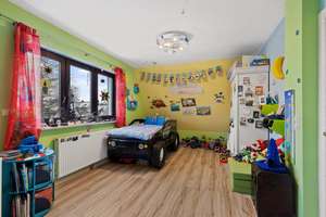 Ihr modernisiertes familienfreundliches Zuhause im grünen Hamburg-Rahlstedt – Die vollständige Adresse der Immobilie erhältst du vom Anbieter., 22145 Rahlstedt, Hamburg – Vorschaubild 16