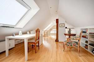 Ruhige 4-Zimmer-DG-Wohnung mit 2 Bädern, 2 Balkonen + Galerie in Waldtrudering – Die vollständige Adresse der Immobilie erhältst du vom Anbieter., 81827 Waldtrudering, München – Vorschaubild 17