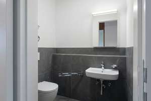 Frisch renoviert: Helle 3.5-Zi.-Wohnung mit Süd-Westbalkon & Garage - Provisionsfrei! – Ravensburgerstraße 134, 89079 Wiblingen, Ulm – Vorschaubild 5