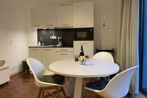 Cosy furnished apartment in Mitte next to subway with gym, rooftop terrace, sauna – Chausseestraße 106, 10115 Mitte (Ortsteil), Berlin – Vorschaubild 16
