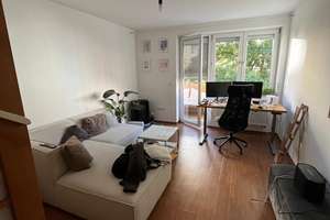 Nahe Mariahilfplatz: 2-Zi-Wohnung mit Balkon und Einbauküche in bester Lage von Haidhausen
