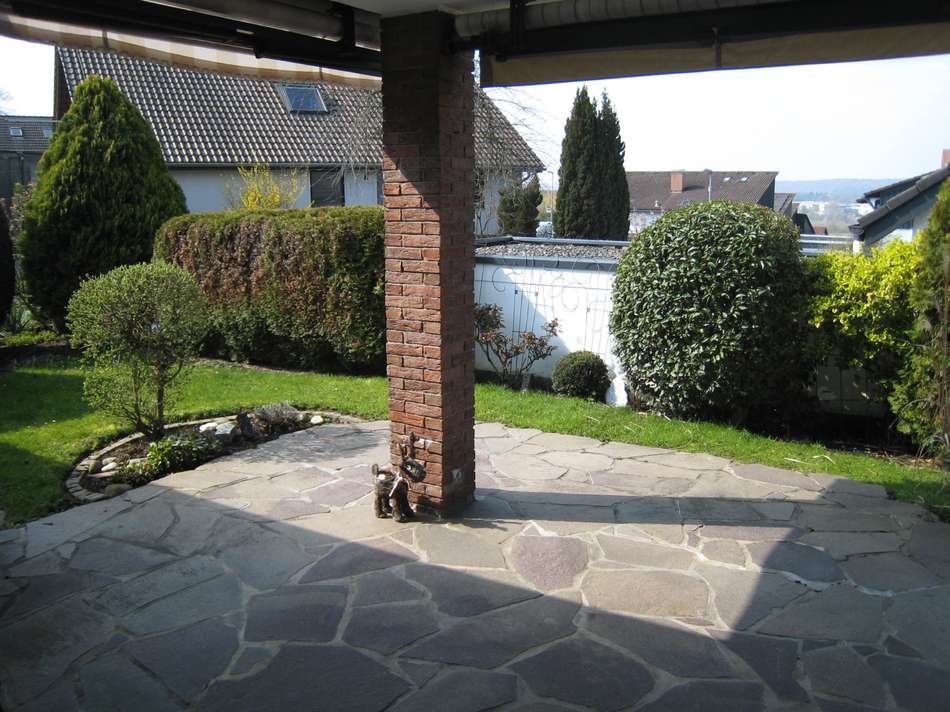 überdachter Terrassenbereich