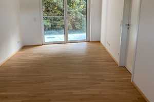 Zweitbezug mit Balkon: exklusive 2-Zimmer-Wohnung in Nürnberg Langwasser – Nürnberg – Vorschaubild 2