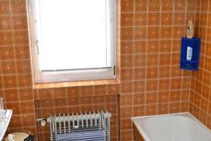 Ruhige 2-ZKB-Eigentumswohnung mit Balkon & Garage, neues Dach bereits bezahlt – Am Götzenfels 26, 55583 Bad Münster am Stein-Ebernburg – Vorschaubild 4