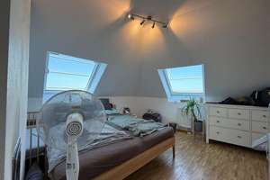 Lichtdurchflutete Maisonettewohnung mit Balkon und idealer Raumaufteilung – 79114 Alt-Betzenhausen, Freiburg im Breisgau – Vorschaubild 13
