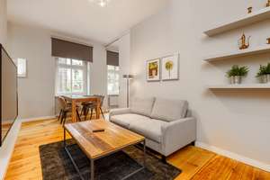 Schickes 2 Zimmer-Apartment im 1. OG im Gartenhaus – Die vollständige Adresse der Immobilie erhältst du vom Anbieter., 12049 Neukölln (Ortsteil), Berlin – Vorschaubild 3