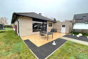 VERKAUFT! Suurhusen – Wohnen auf einer Ebene! Gepflegter Bungalow mit Garten, Kamin und Garage – Die vollständige Adresse der Immobilie erhältst du vom Anbieter., 26759 Hinte – Vorschaubild 11
