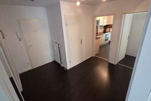 Gemütliches möbliertes Zimmer (16 m²) in Studenten-WG – München, Spitzwegstraße – Spitzwegstr. 15, 81373 Untersendling, München – Vorschaubild 5