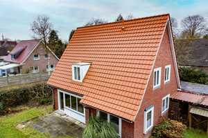 Modernisiertes Einfamilienhaus mit Garten und Garage in zentraler Lage von Wittmund! – Wittmund (Kreis) – Vorschaubild 2