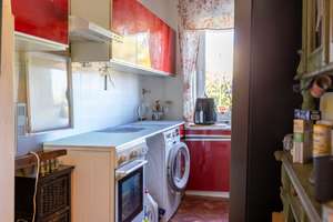 Ein rentable 10+1-Familienhaus in zentraler Lage, Rendite 3,7% (JME/KP) mit viel Steigerungspotentia – Die vollständige Adresse der Immobilie erhältst du vom Anbieter., 81549 Neuharlaching, München – Vorschaubild 13
