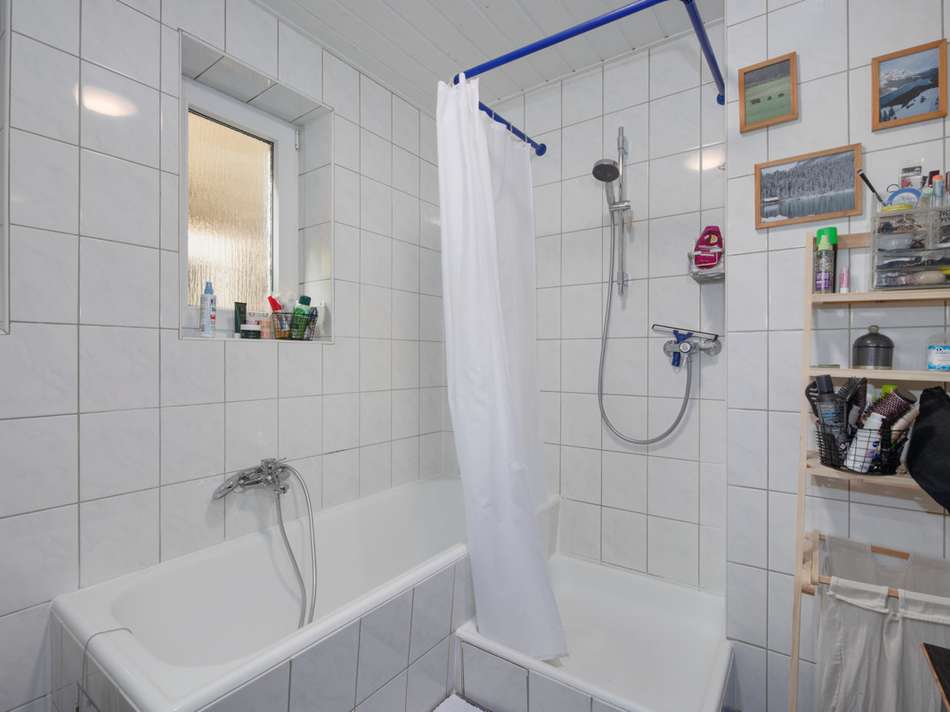 Badezimmer EG Hinterhaus