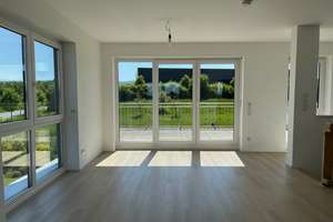 Exklusive DHH in Top-Lage mit Dachterrasse, Garage und großem pflegeleichtem Garten – Die vollständige Adresse der Immobilie erhältst du vom Anbieter., 61267 Neu-Anspach – Vorschaubild 2