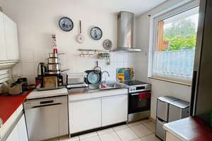 großes Reihenendhaus mit Garten, Terrasse & Carport – ideal für Familien – Die vollständige Adresse der Immobilie erhältst du vom Anbieter., 30165 Vahrenwald, Hannover – Vorschaubild 7