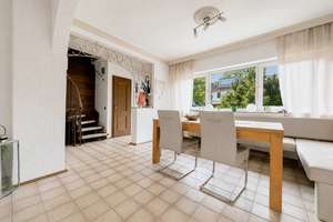 Gepflegtes Reihenmittelhaus mit Garten, Terrasse und Potenzial in Köln-Raderthal – 50968 Raderthal, Köln – Vorschaubild 2