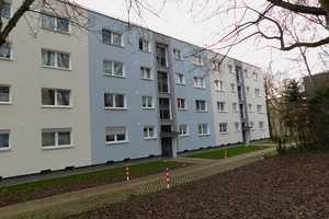 Tolle EG-Wohnung mit großem Balkon und ausreichend Platz für eine kleine Familie! – Teimannstr. 50, 44894 Bochum – Vorschaubild 3