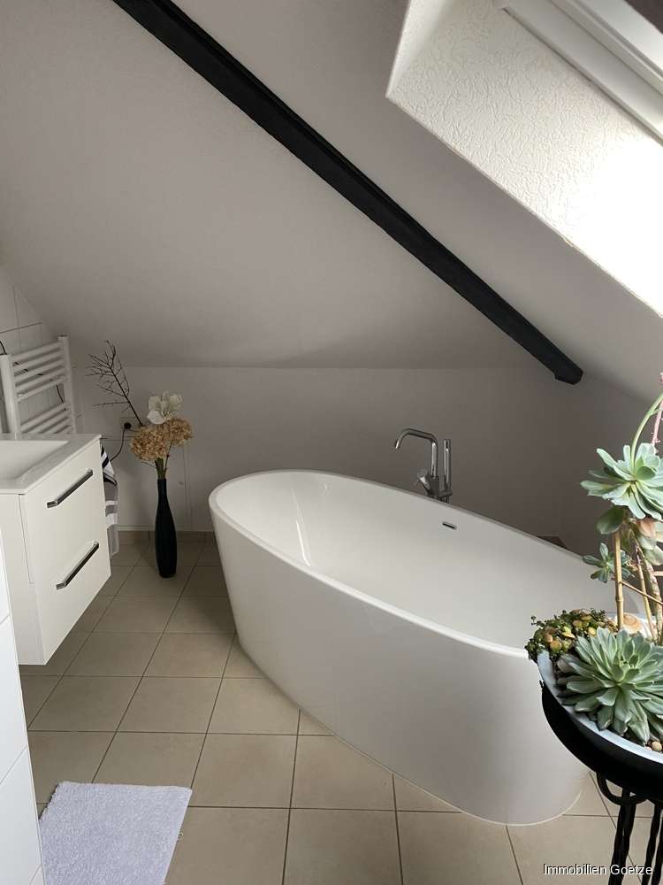 Immobilie in Cremlingen - Schönes Einfamilienhaus mit viel Platz - Bild 8