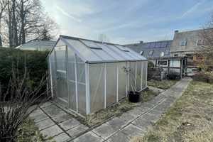 Charmantes Reihenhaus in ruhiger Lage mit moderner Pelletheizung, Garage, Carport & Wintergarten – Vogtlandkreis – Vorschaubild 7